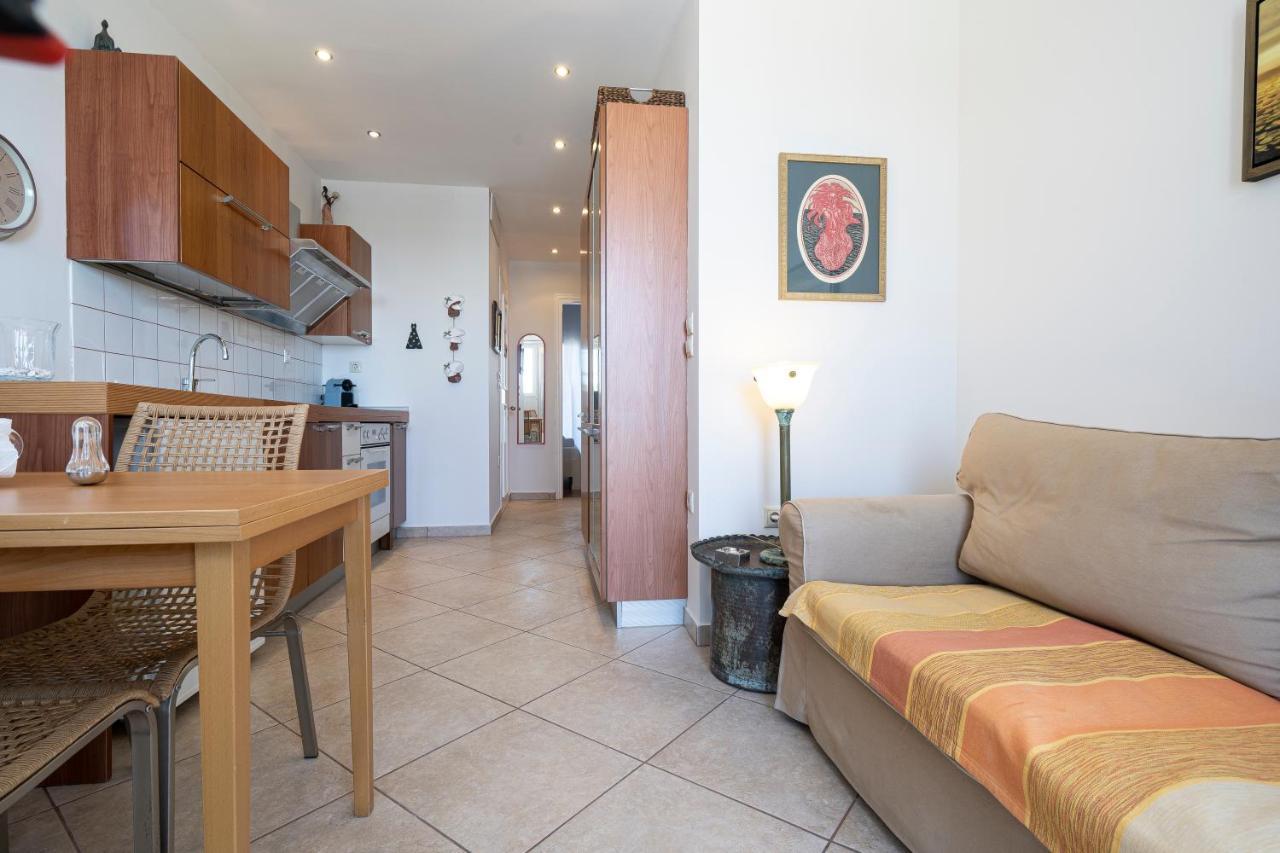 Sidestory Apartment *